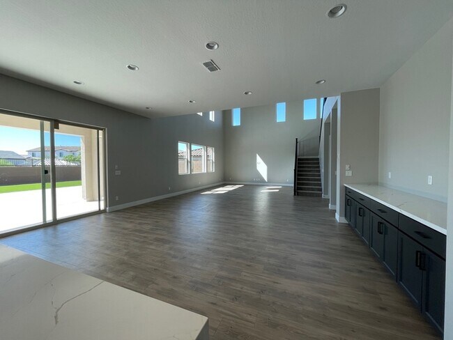 Building Photo - 21615 N 60th Ter - Talinn at Desert Ridge