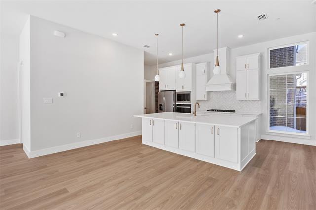 Building Photo - 4436 Burge Ave