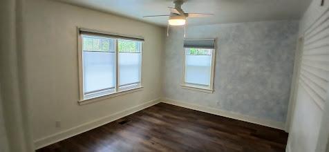 Building Photo - 923 NE 2nd St