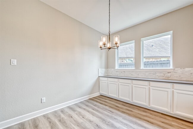 Building Photo - 610 Vineyard Hollow Ct