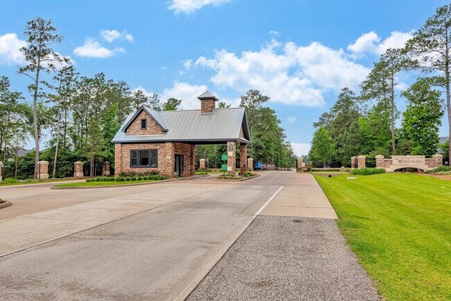Building Photo - 11634 Peachwood Lake Dr