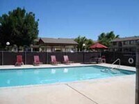 Building Photo - 300 Myer Dr