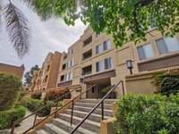 Building Photo - 1 Bed Room 1 BATH NEAR UCSD