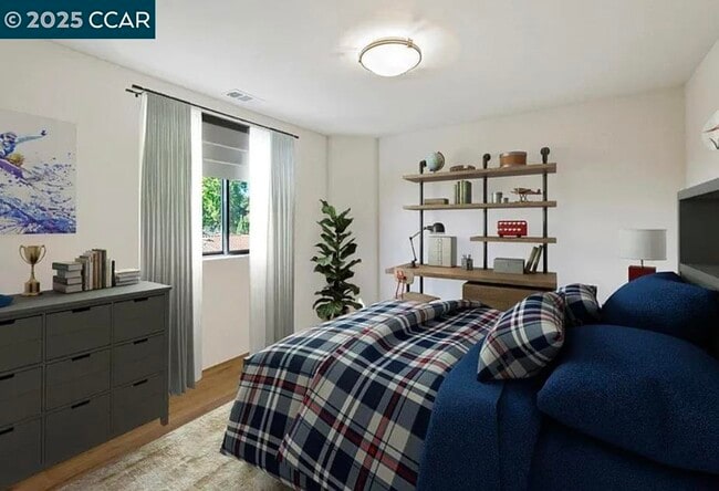 Building Photo - 132 Quinterra Ln