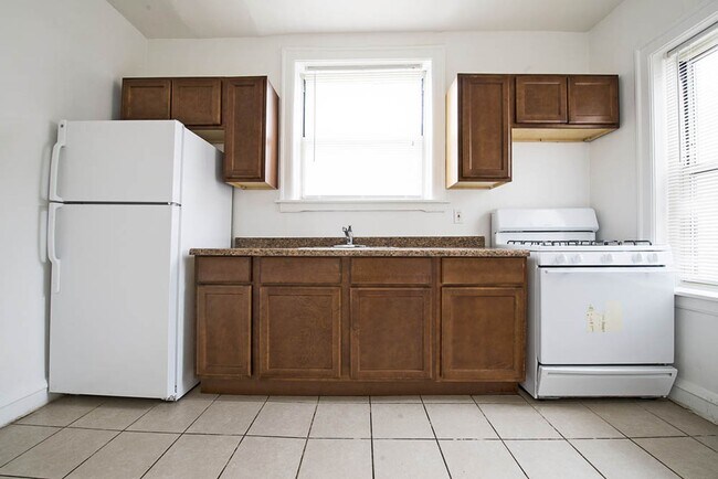 Building Photo - Chatham Apartments