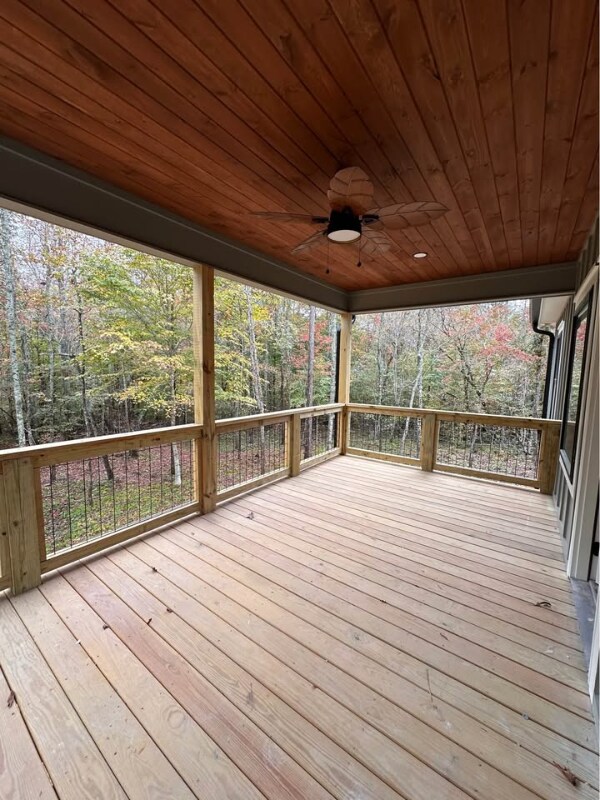 Building Photo - 7280 Franklin Way