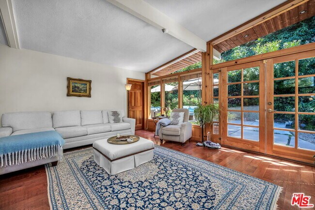 Building Photo - 3447 Vista Haven Rd