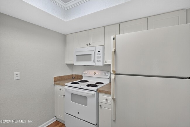 Building Photo - 3866 Campenero Ct