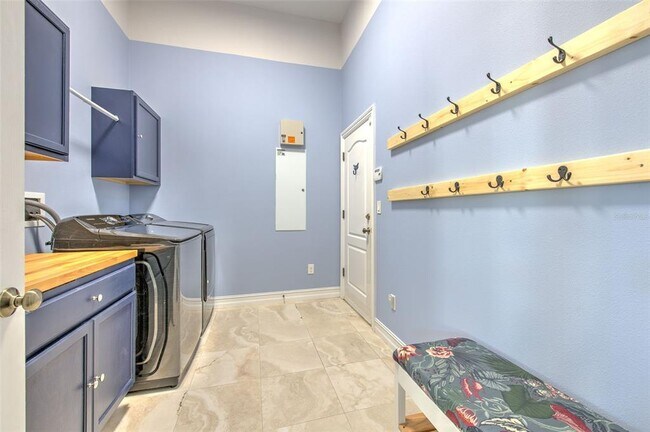 Building Photo - 5943 Jasper Glen Dr