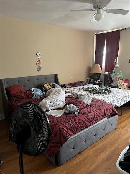 Building Photo - 3709 Stefano St