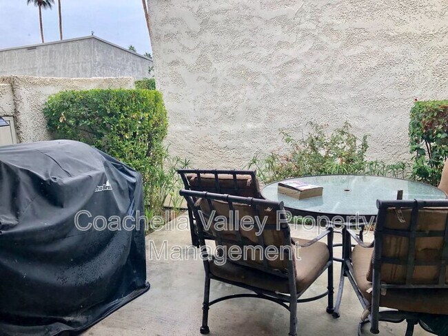 Building Photo - 1111 Ramon Rd