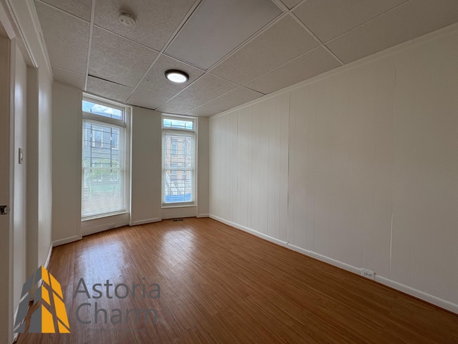 Building Photo - Updated 4 BR Home with Spacious Yard & Pre...