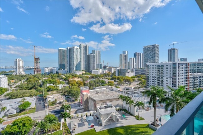 Building Photo - 3301 NE 1st Ave