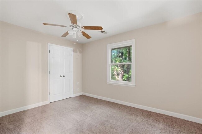 Building Photo - 2753 Allyn Way NW