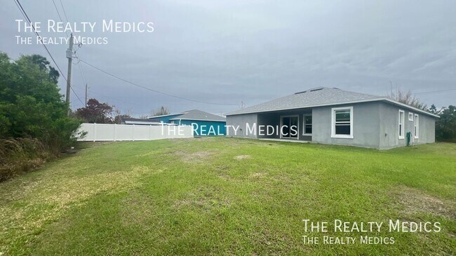 Building Photo - 2498 Cogan Dr