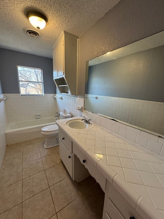 Building Photo - Lorena ISD