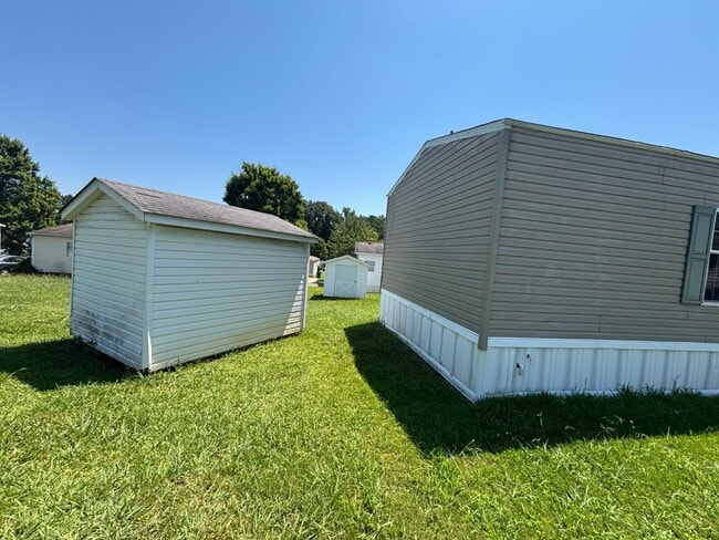 Building Photo - 10111 Piney Creek Ct