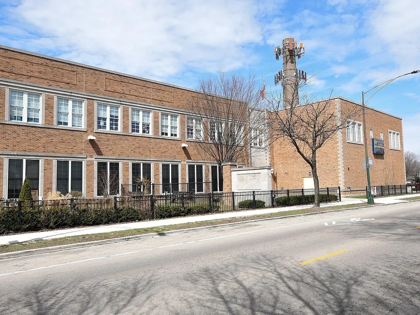 Building Photo - 2915 N Austin Ave