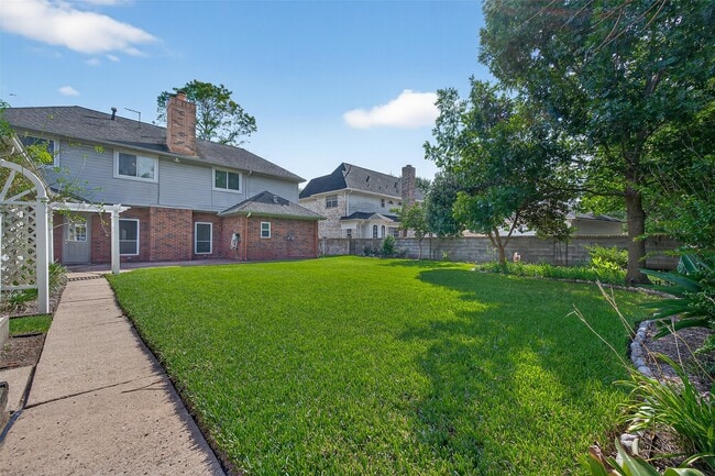 Building Photo - 2483 Hodges Bend Cir