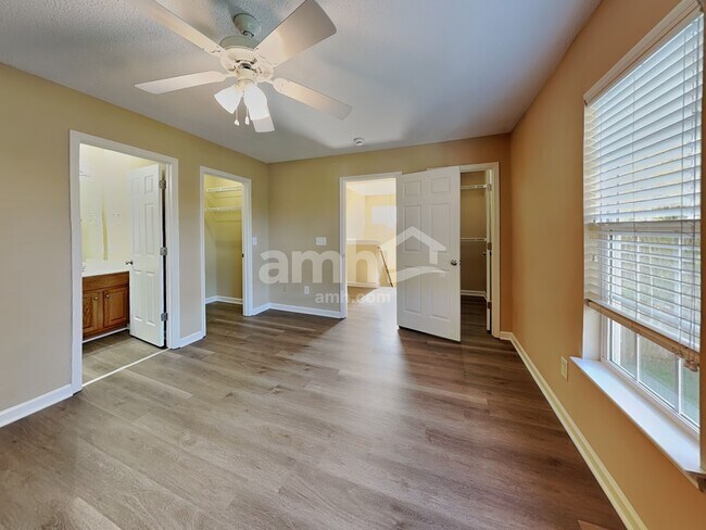 Building Photo - 3626 Sunset Hollow Dr