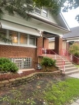 Building Photo - 1903 Ridgeland Ave