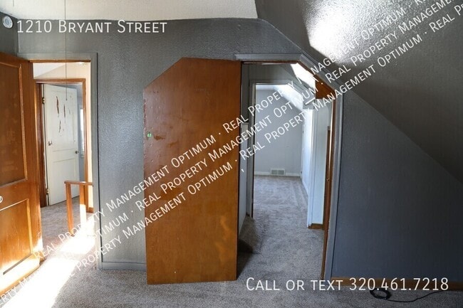 Building Photo - 1210 Bryant St