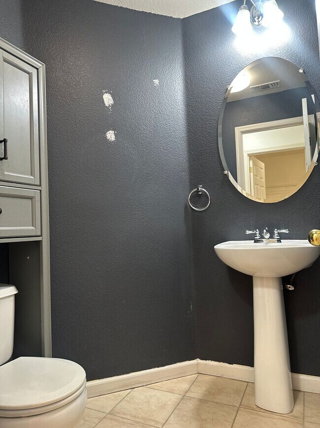 Building Photo - First 3 months offered at $2,495.00