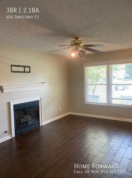 Building Photo - 406 Sweetbay Ct