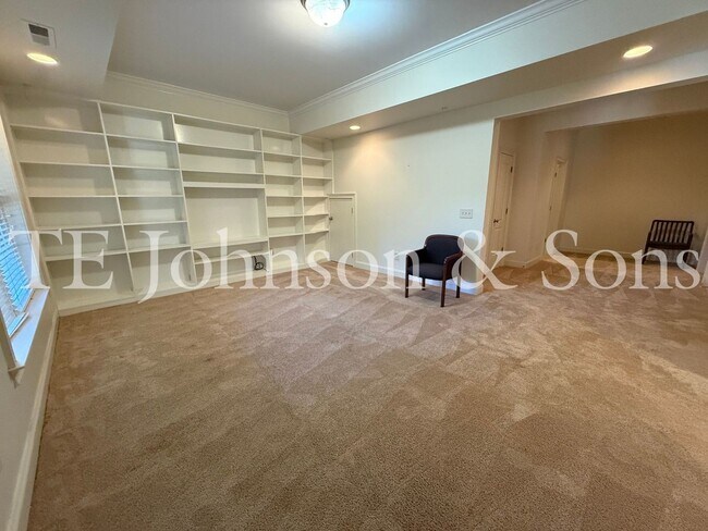 Building Photo - 5540 Brookberry Farm Rd