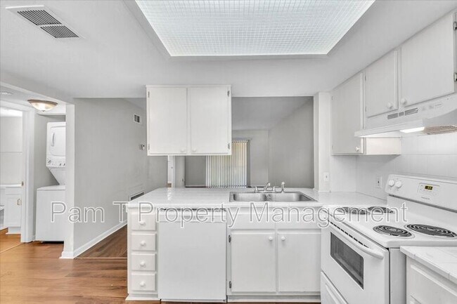 Building Photo - 12510 White Bluff Rd