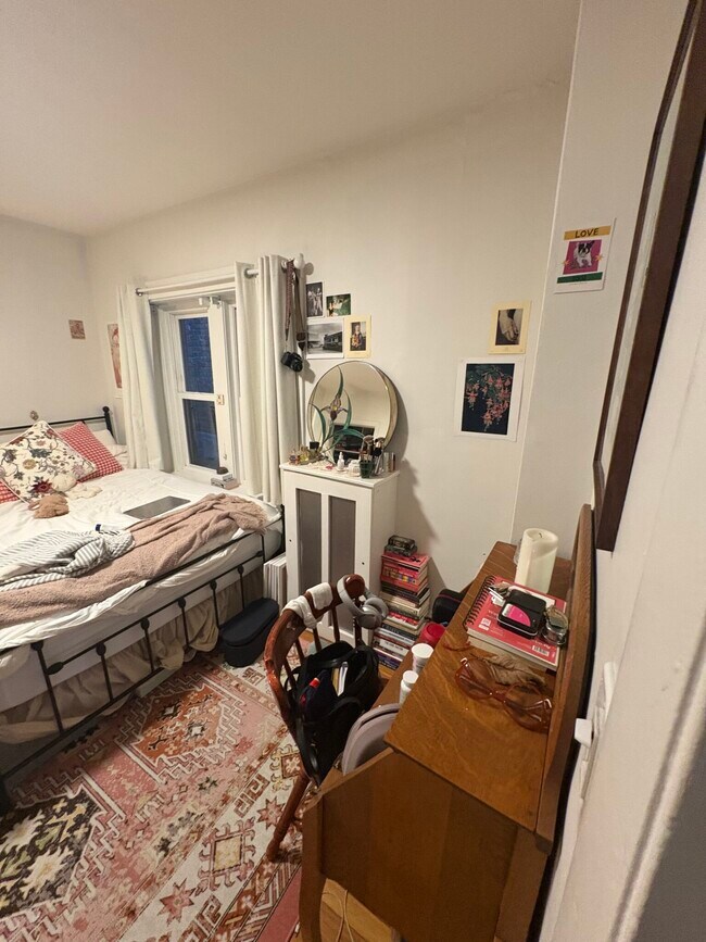 Building Photo - 45 Westland Ave