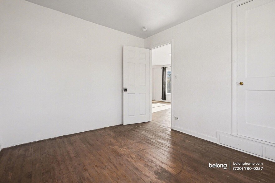 Building Photo - 2040 S Fox St