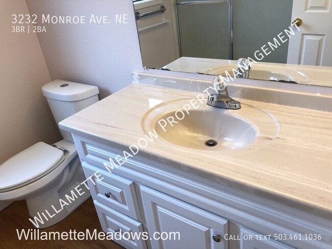 Building Photo - 3232 Monroe Ave NE