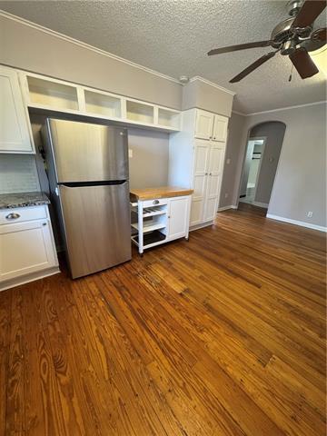 Building Photo - 408 Severn Ave