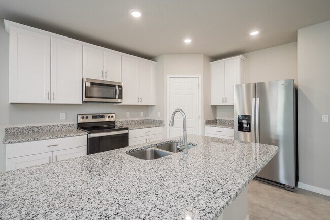 Building Photo - 588 Sun Warbler Wy