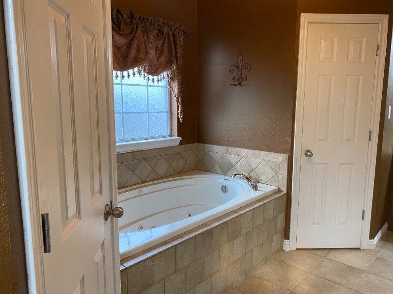 Building Photo - 6707 Lawson Cir