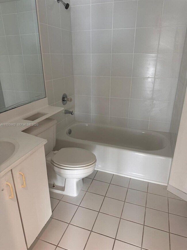 Building Photo - 3300 NE 192 St