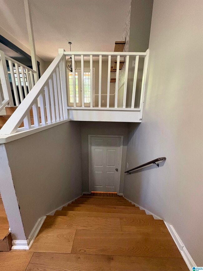 Building Photo - 324 Willow Glen Ct