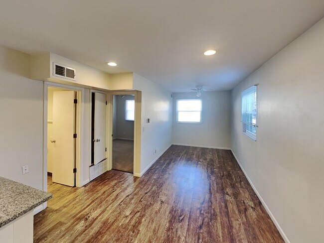 Building Photo - 31 Chittenden Ave