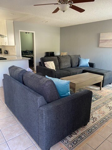 Building Photo - 10044 Carlton Hills Blvd