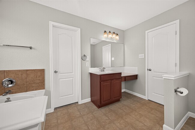 Building Photo - 18403 Tupper Bend Ln