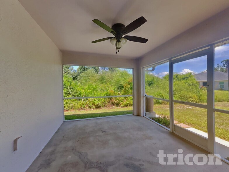 Building Photo - 23183 Burlingame Ave