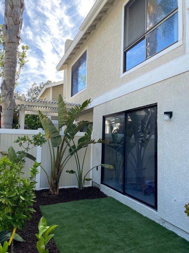 Building Photo - 23411 Via Linda