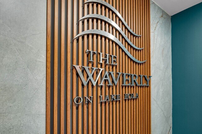 Building Photo - “Luxury, Location, Lifestyle — All at The Waverly”