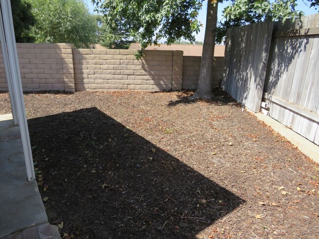 Building Photo - Orcutt Single Story Home Near Righetti and...