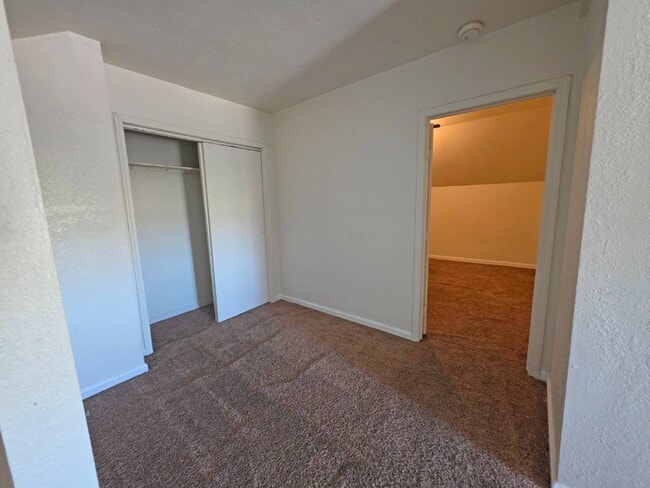 Building Photo - 10600 State Hwy 59