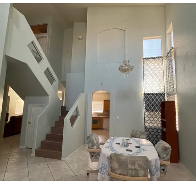 Building Photo - 3553 St Nazaire Ave