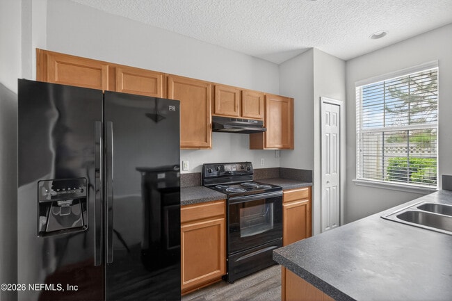 Building Photo - 3730 Creswick Cir