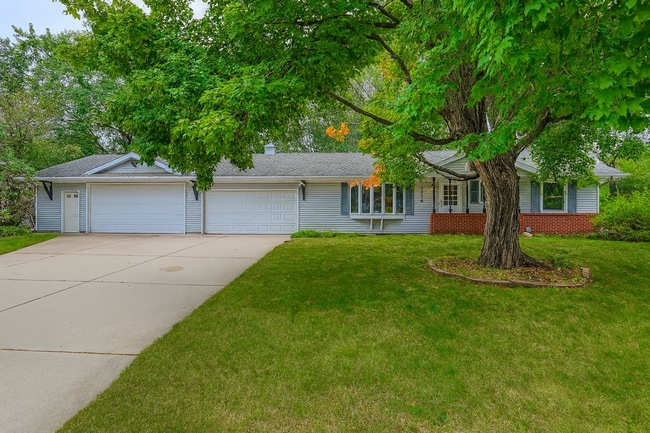 Primary Photo - Rare, Must See Rambler in Cottage Grove