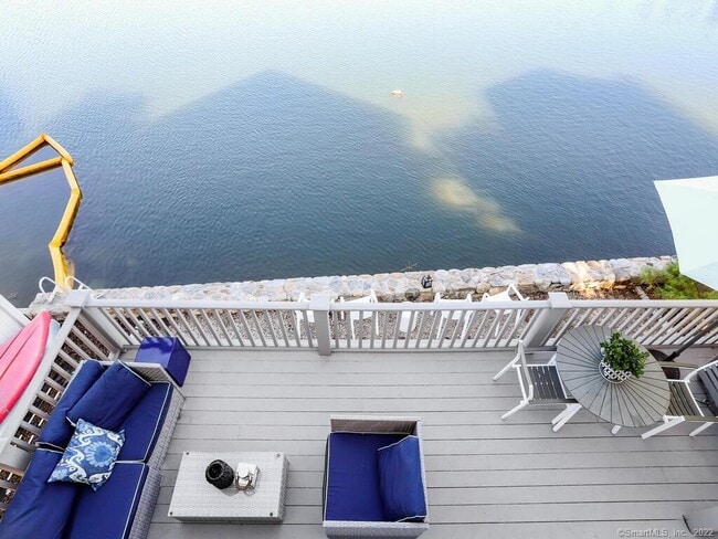 Building Photo - 199 Hillspoint Rd